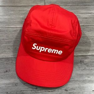 NWT // Supreme Inset Logo Camp Cap - Red